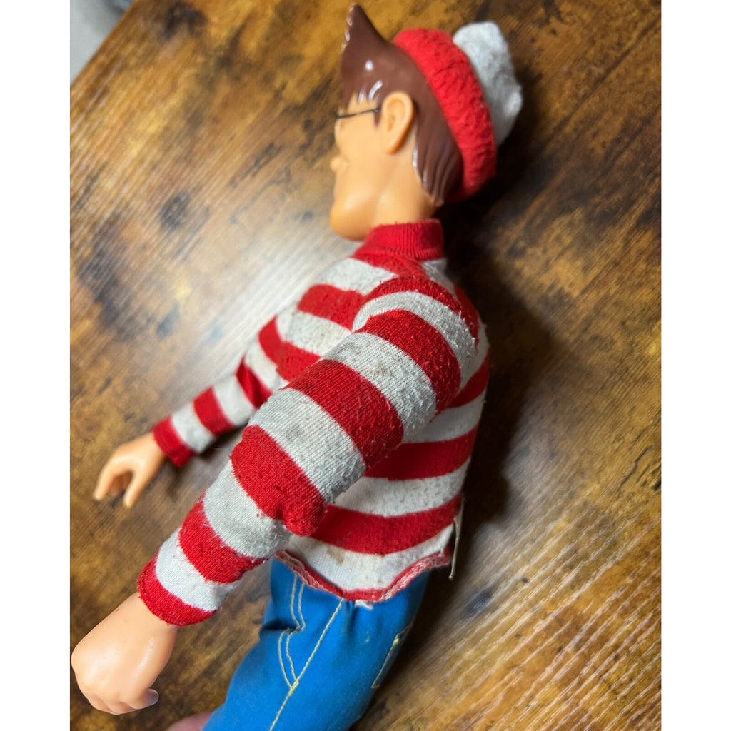 Vintage 1991 Where's Waldo 18" plush