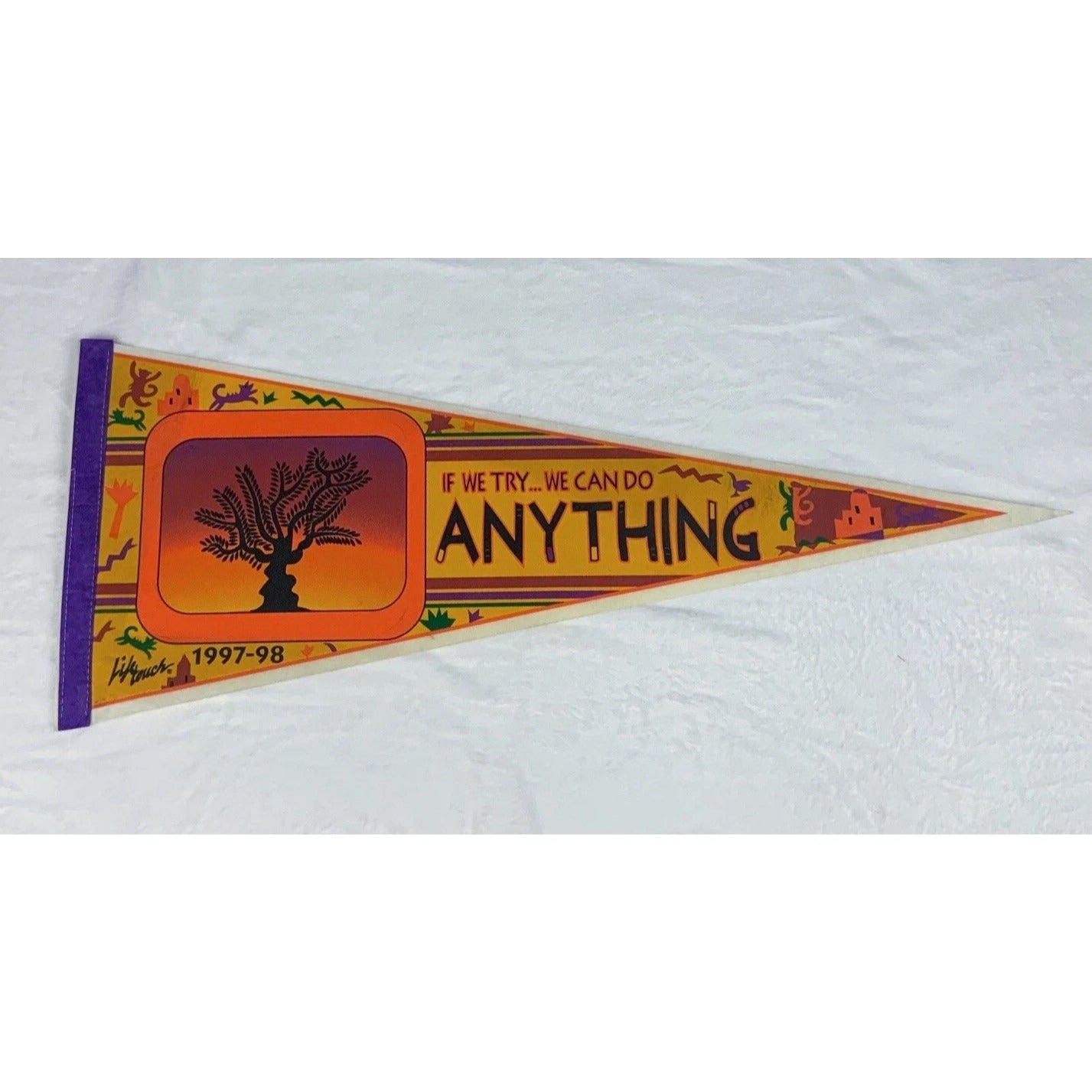Vintage Western style pennant by life touch