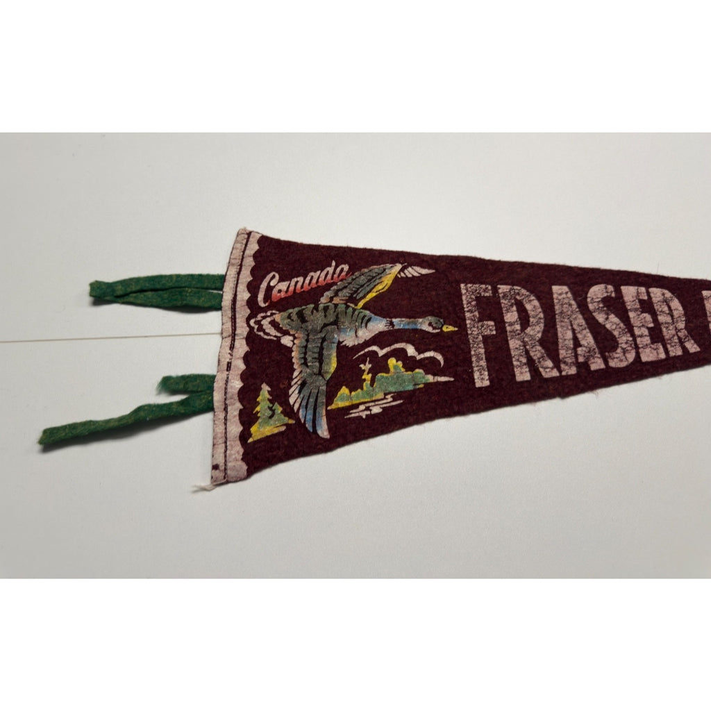 Vintage Fraser Acres, Canada pennant