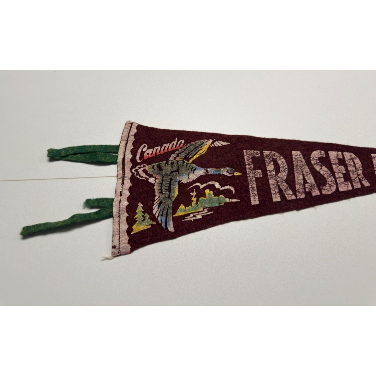 Vintage Fraser Acres, Canada pennant