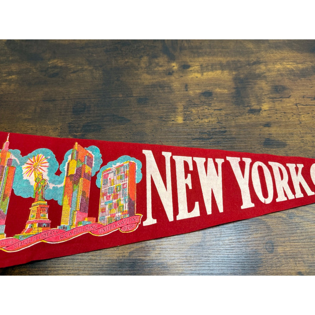 Vintage New York City Felt Pennant Empire State Building 26 inches