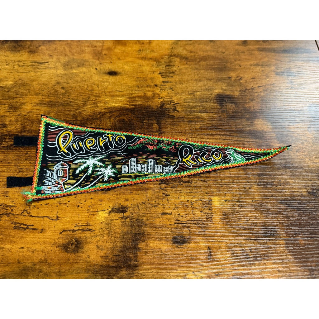 Vintage Puerto Rico pennant