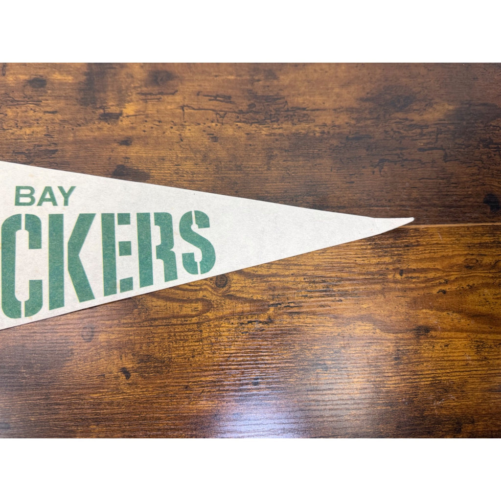 Vintage NFL Green Bay Packers NFL Licensed Pennant With Team Helmet Design