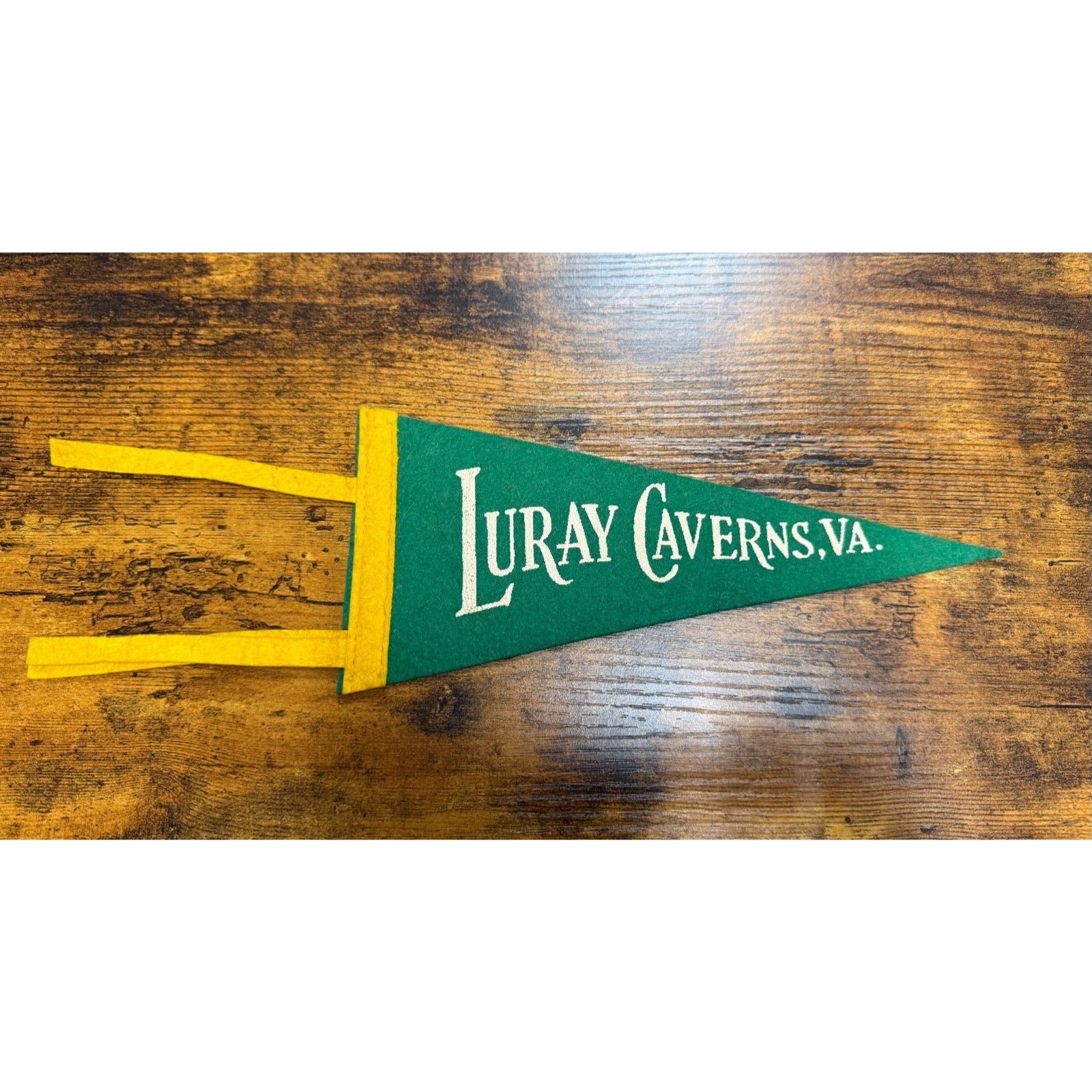 Vintage Luray Caverns, Va mini pennant