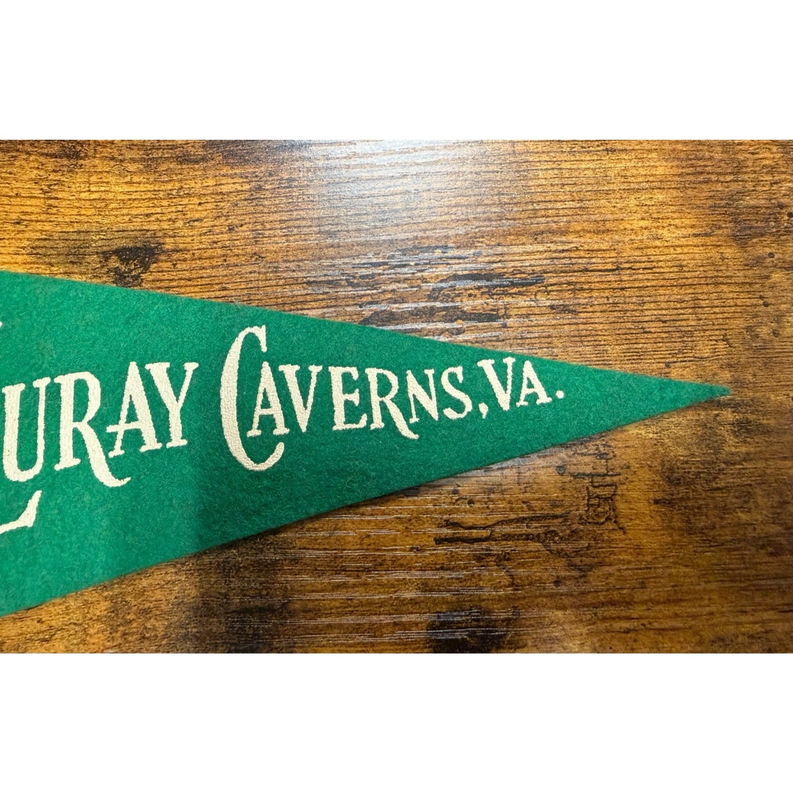 Vintage Luray Caverns, Va mini pennant