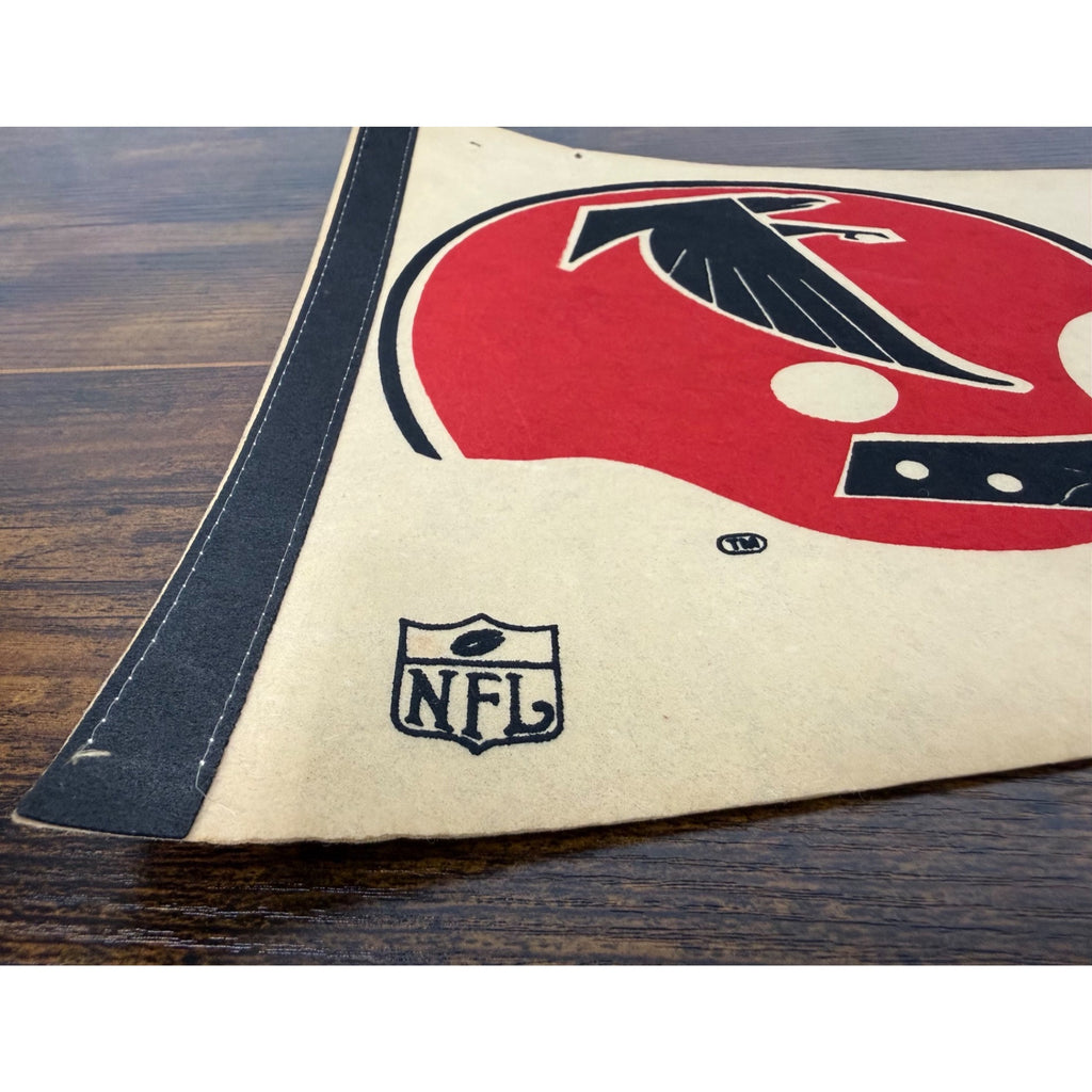 Vintage Atlanta Falcons NFL Felt Pennant Flag Sports Memorabilia