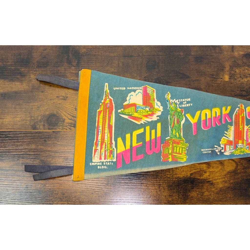 Vintage New York City Felt Pennant With Iconic Landmarks - Empire State Building