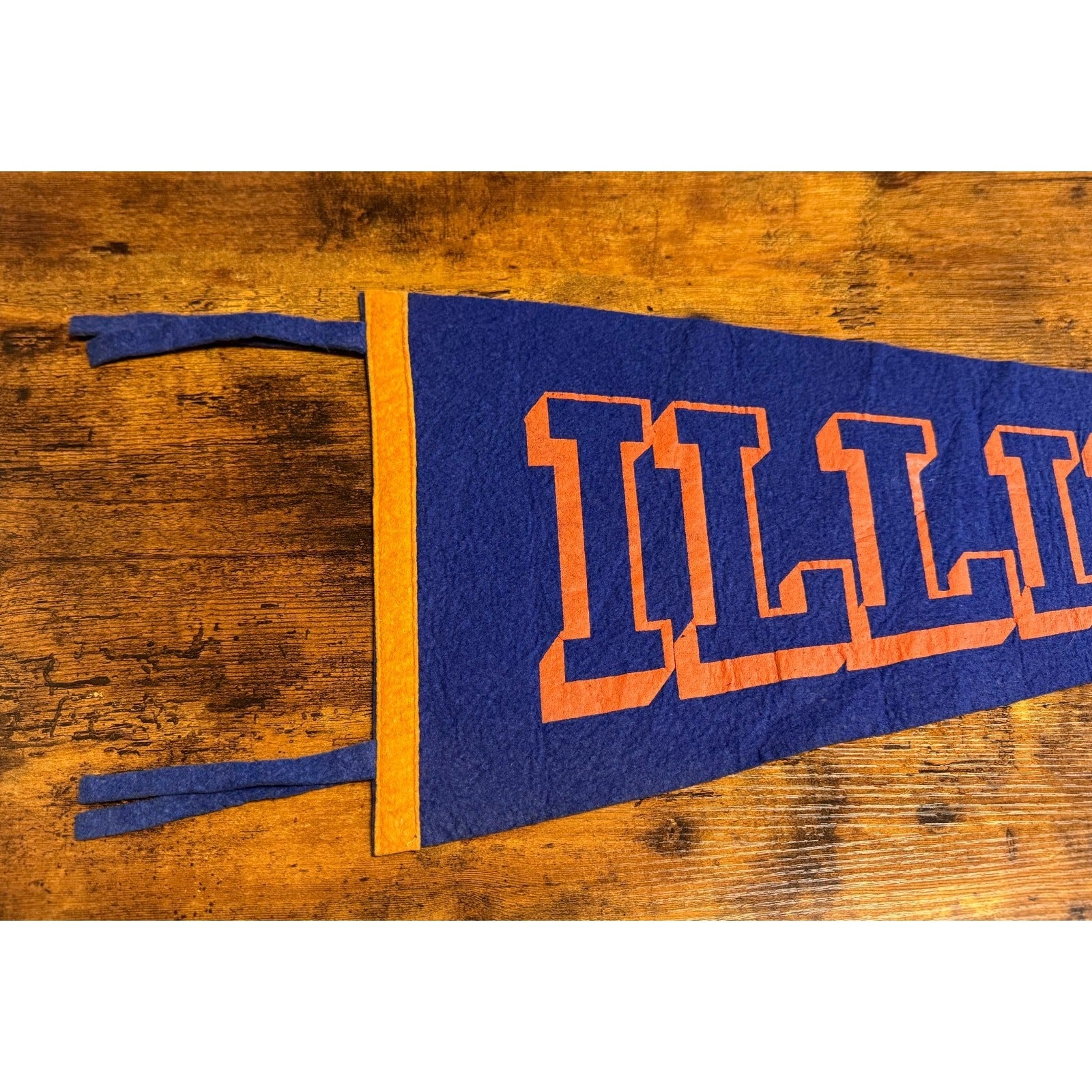 Vintage University of Illinois pennant